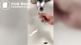 Girl poops in public toilet - video 5