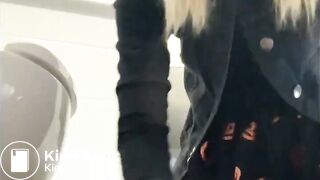 Diapered in public (poop)