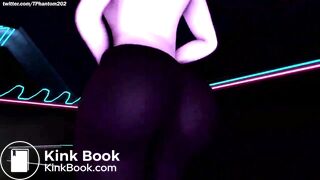 Bloated Vanessa Pooping