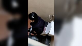 Thai girl poop - video 10