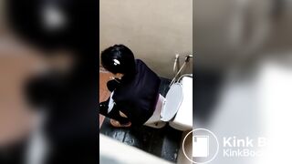 Thai girl poop - video 10