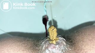 Massive shit close up!