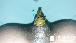 Massive shit close up!