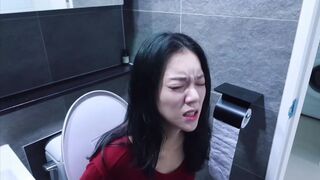 Korean Girl Haves Explosive Diarrhea
