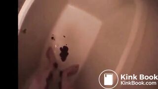 Asian too lazy to use toilet