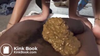 Girls Are Pooping - video 2