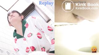 JAPANESE GIRL POOPING - video 11