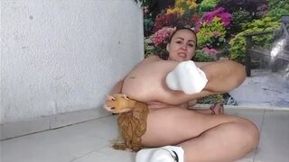 Sexy Milf Shitting with Dildo
