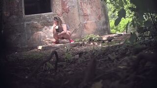 Girl poops outside!