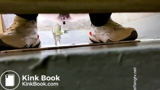 girl poop voyeur - video 39