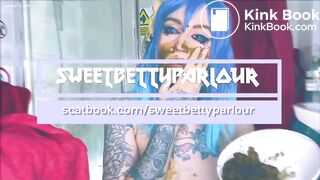 Sexy girl smearing on pits