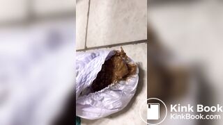 *Rare* Ebony girl diarrhea in her pull up and overflows