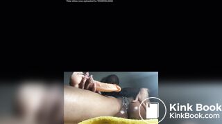 Ebony fucks her shitty booty