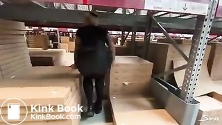 devil-sophie – Shopping when the shit presses