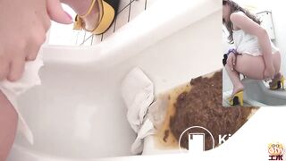 Yellow Shoes incredible shitting