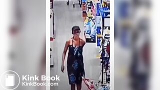 Sexy tourist drop a load on local market