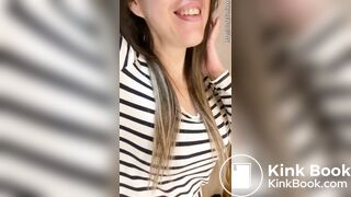 Pooping girl - video 109