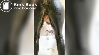 Girl shits her Leather Leggings