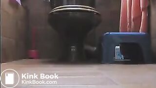 another amateur shitting on the floor