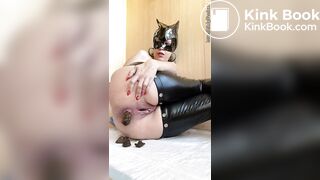 A DEUSA CAGA NOS PROFETAS