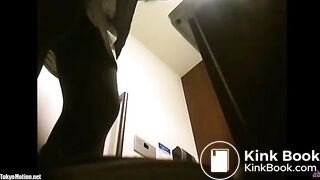 JAPANESE GIRL POOPS AT CAFE TOILET - video 9