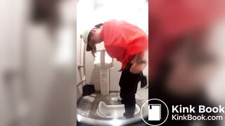 Japanese Ladies Poop & Pee