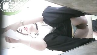 Girls chinese pooping piss toilet.TYT_051