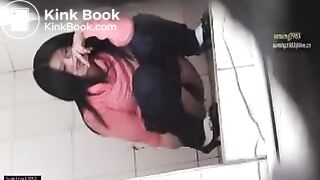Girl Chinese piss pooping toilet.LLT-08
