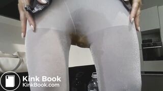 Office Pantyhose Pantypoop Voyeur