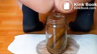 Shit in a jar - video 2
