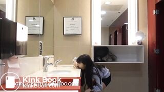 Lsg eats shit in public