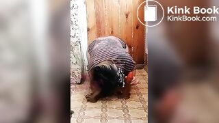 Girl playing whith dildo, poop and blowjob