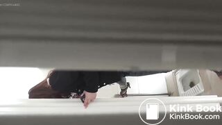 Girl Chinese piss pooping toilet.LLT-028