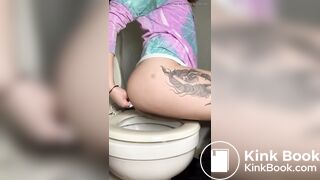 Poop, wipe, and show