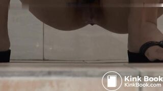 Girls chinese piss pooping toilet.MML_015