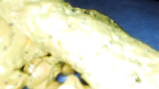 White bitch drop the world most beautiful poop ever!!