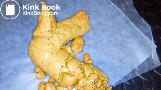 White bitch drop the world most beautiful poop ever!!