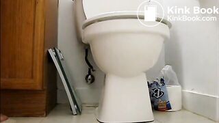 Girl pooping with beautiful sounds