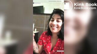 Cute Girl Shitting - video 5