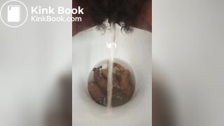 Cagando gostoso - video 9