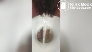 Cagando gostoso - video 9