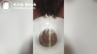 Cagando gostoso - video 9