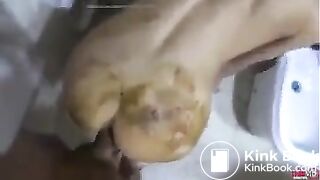 Anal scat - video 17