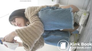 girl toilet voyeur part1