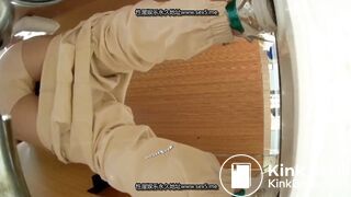 Girls asian pooping piss toilet.MML_014