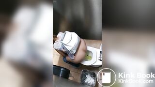 Poo girl 6 - video 2