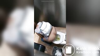 Poo girl 6 - video 2