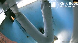 Girl Chinese pooping pis toilet.DJJ_029