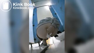 girl desperate diarrhea