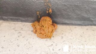 Korean girl pooping on the stairs